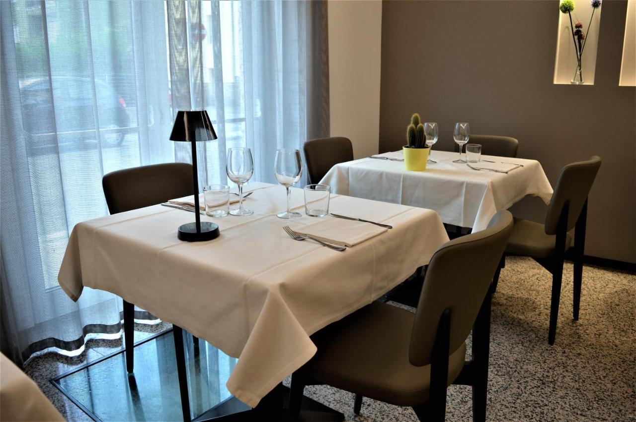 Albergo Ristorante Da Neni โมรี ภายนอก รูปภาพ